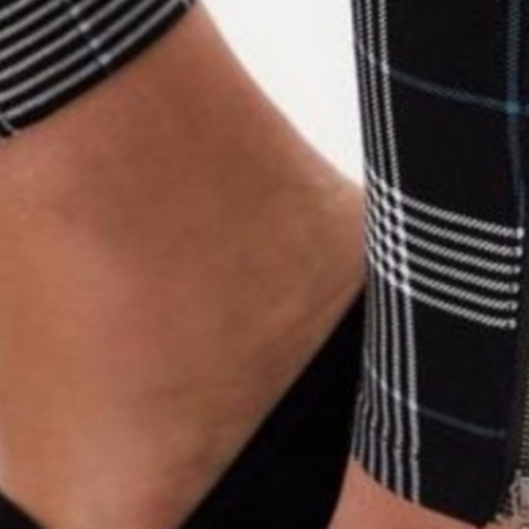 Torrid Ankle Skinny Studio Luxe Pants Size 3 - Picture 4 of 5